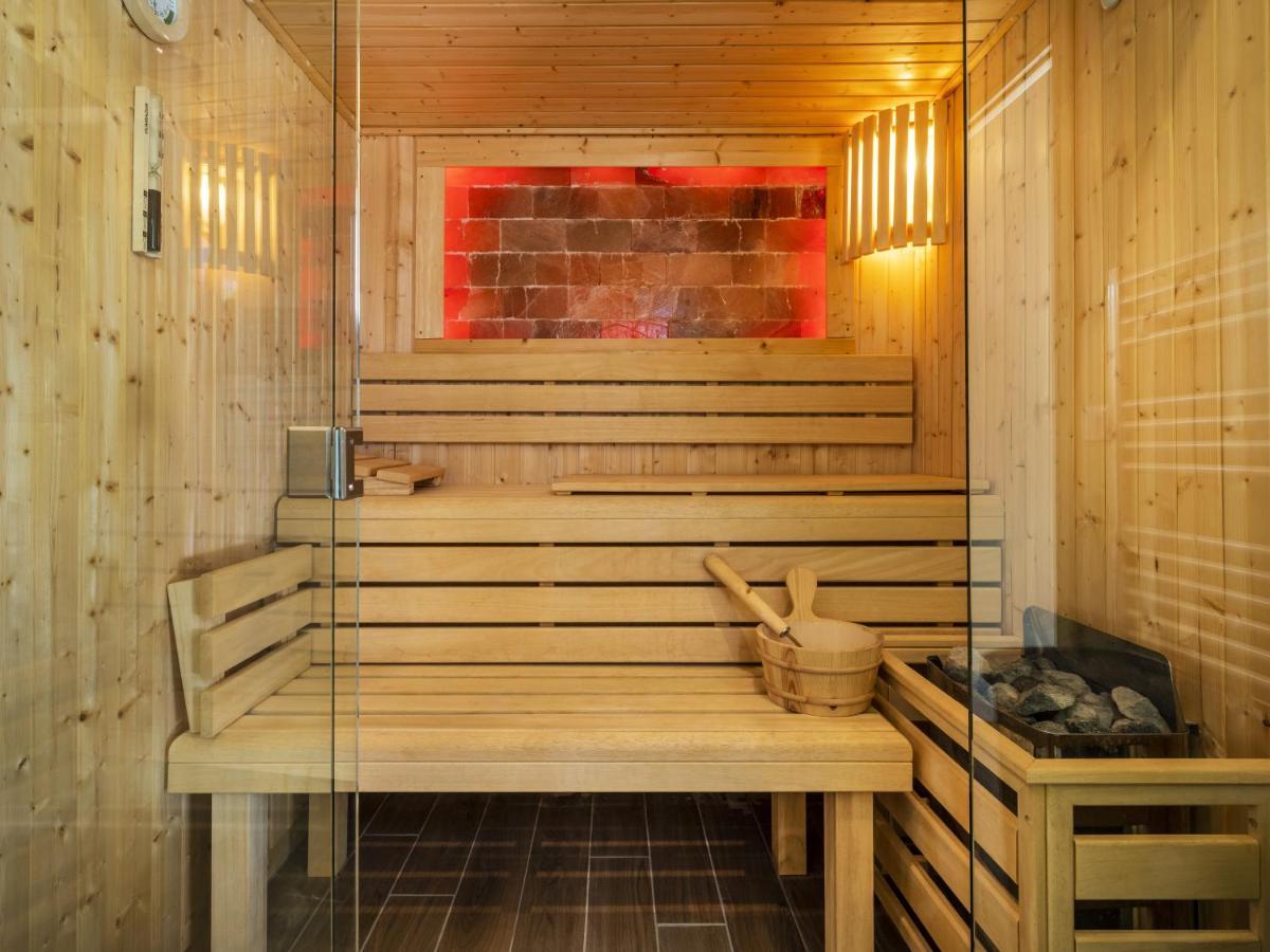 La Campagne St Lazare - Restaurant Chambres D'Hotes Piscine & Spa Forcalquier Exterior foto