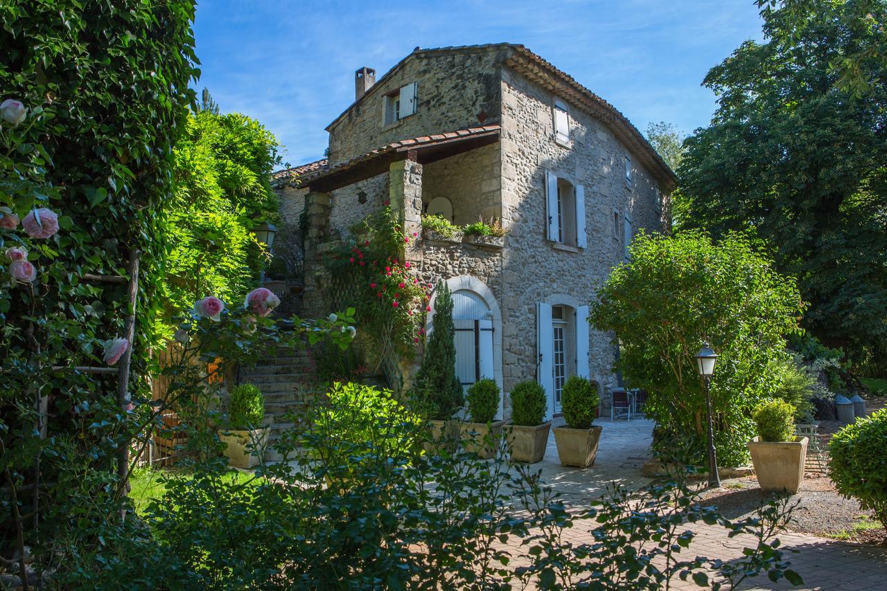 La Campagne St Lazare - Restaurant Chambres D'Hotes Piscine & Spa Forcalquier Exterior foto