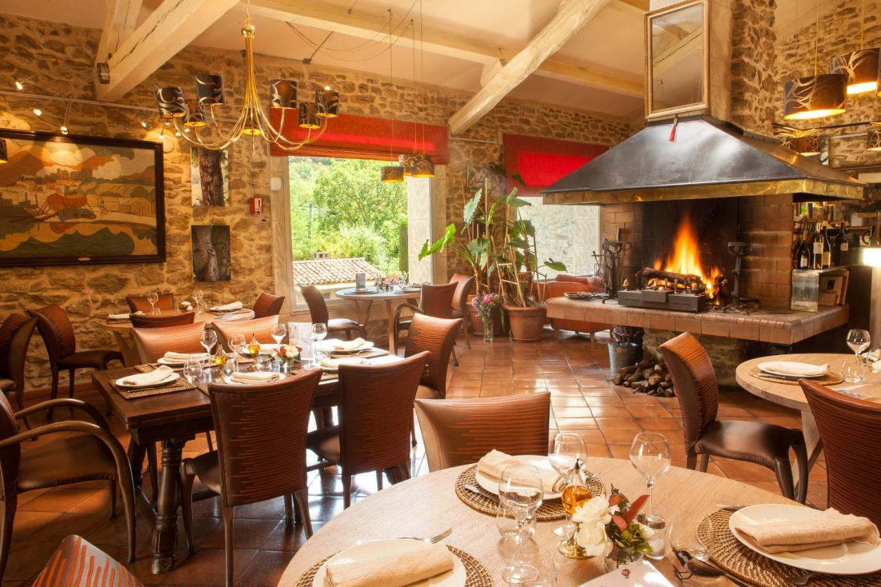 La Campagne St Lazare - Restaurant Chambres D'Hotes Piscine & Spa Forcalquier Exterior foto